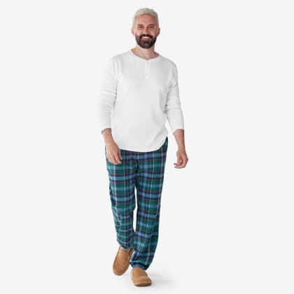 Company Cotton ™ Family Flannel Mens Henley Pajama Set - Chalet Plaid