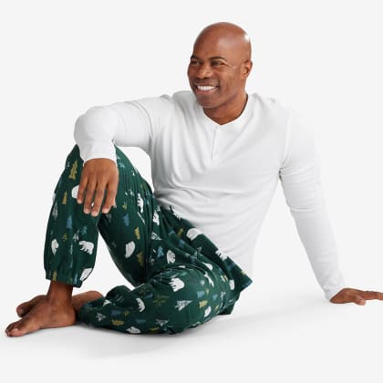 Company Cotton ™ Family Flannel Mens Henley Pajama Set - Polar Bear Forest
