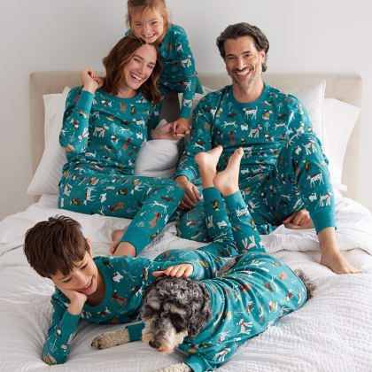 Company Organic Cotton™ Matching Family Pajamas – Mens PJ Set