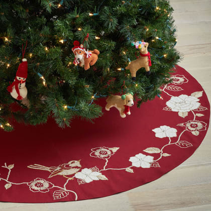 Legends Luxury™ Holiday Tree Skirt - Winter Bird Red