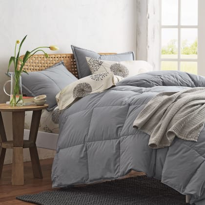 LaCrosse™ LoftAIRE™ Down Alternative Comforter - Light Gray