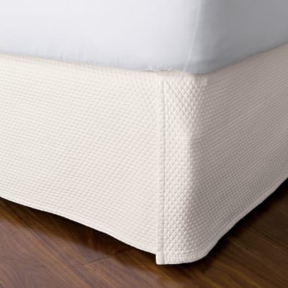 Madelyn Egyptian Cotton Matelassé 14 in. Drop Bed Skirt - Ivory