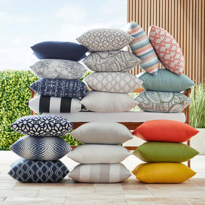 Outdoor toss cushions best sale