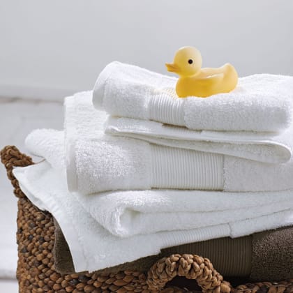 Legends Hotel™ Regal Egyptian Cotton Bath Towel - White