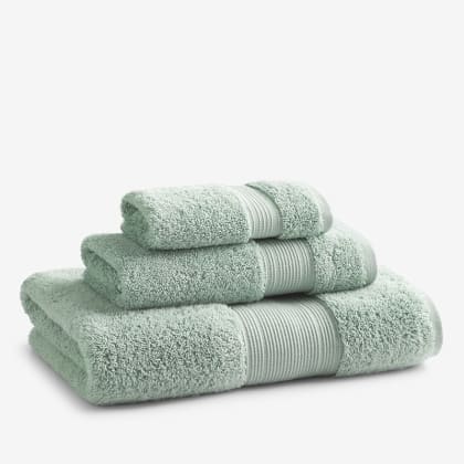 Legends Hotel™ Regal Egyptian Cotton Bath Towel - Spearmint