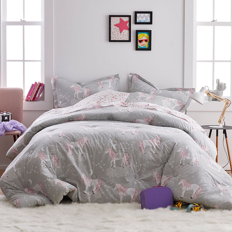 Company Kids™ Unicorn Magic Organic Cotton Percale Comforter - Multi