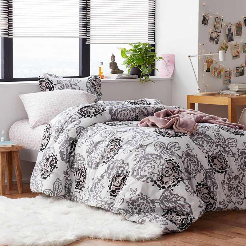 Company Cotton™ Blake Percale Comforter Set - Multi