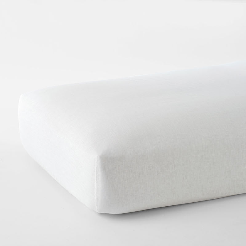 Legends Hotel™ Relaxed Linen Fitted Sheet - White