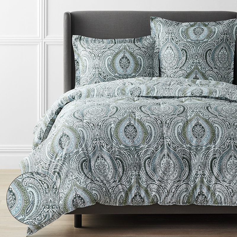 Legends Luxury™ Grand Paisley Sateen Comforter