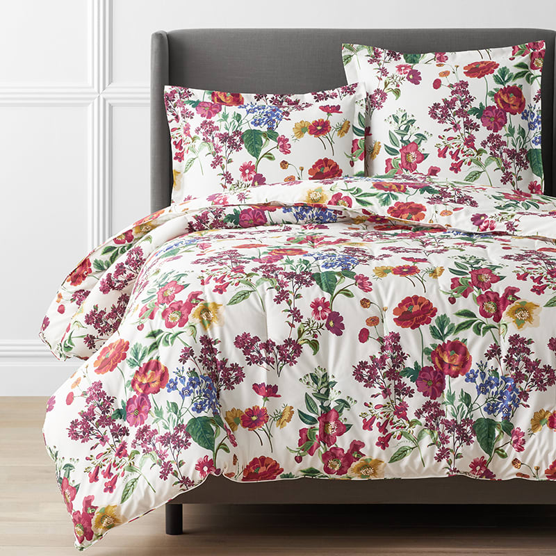 Legends Hotel™ Floral Medley Wrinkle-Free Sateen Comforter