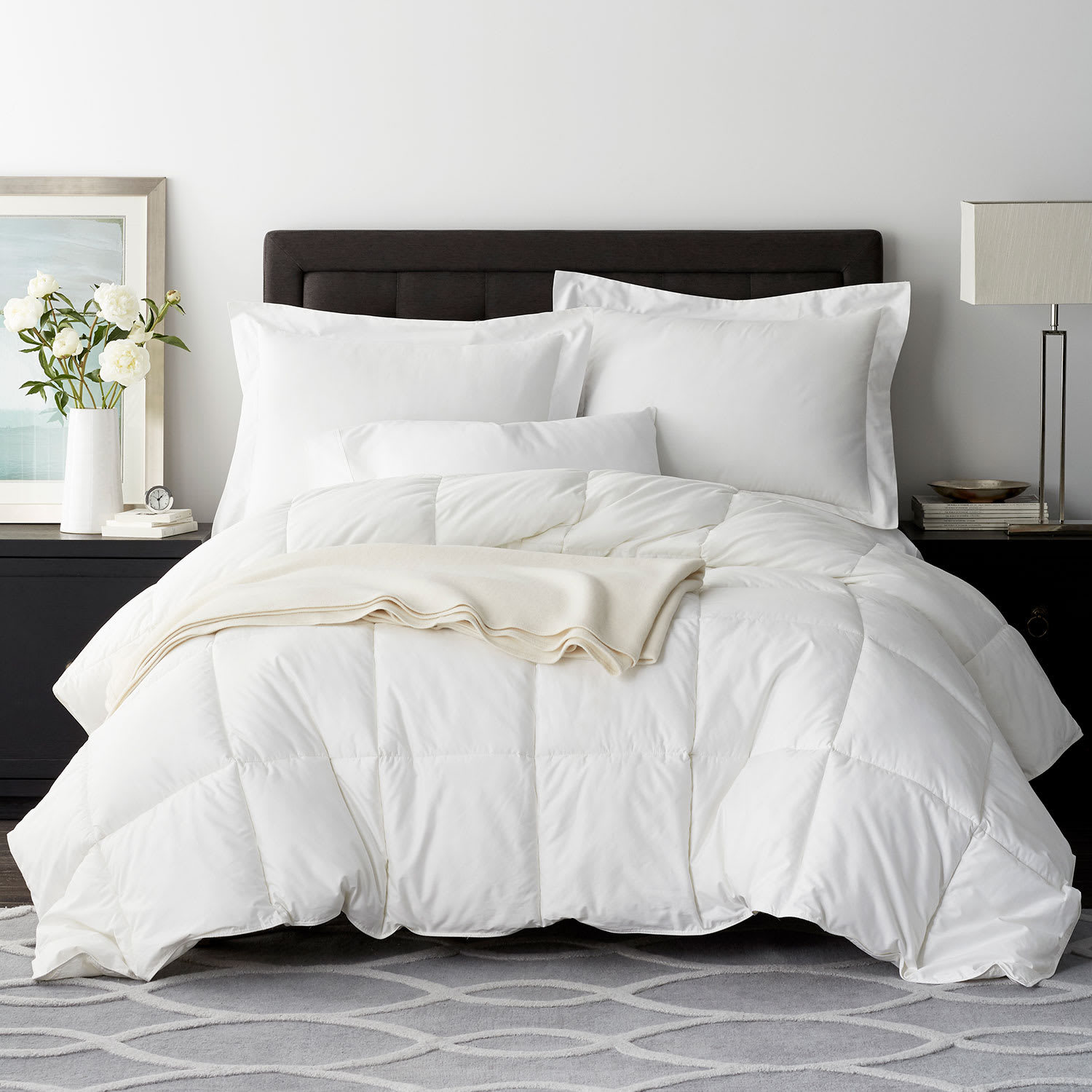 Legends Luxury™ Geneva PrimaLoft® Down Alternative Comforter - White