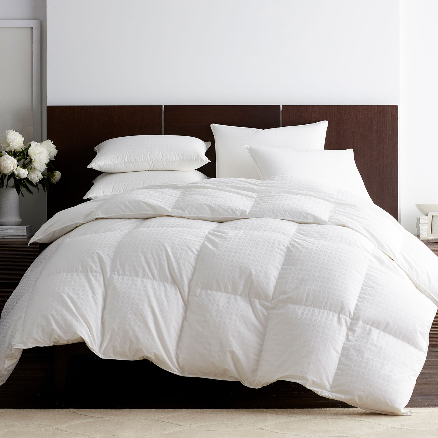 Legends Luxury™ Royal Down Comforter - White
