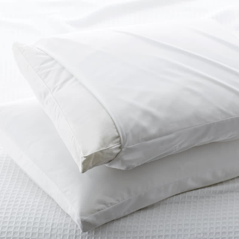 Cotton Sateen Gusseted Pillow Protector - White