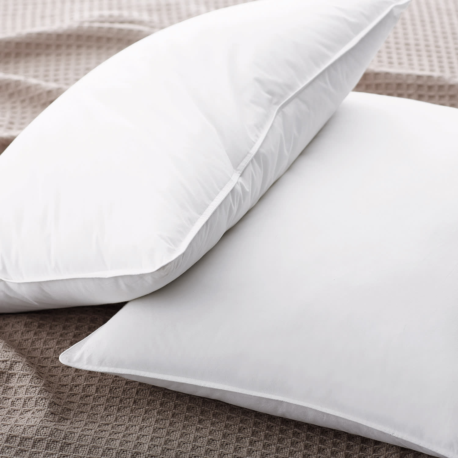 Legends Hotel™ Best Down Pillows - White