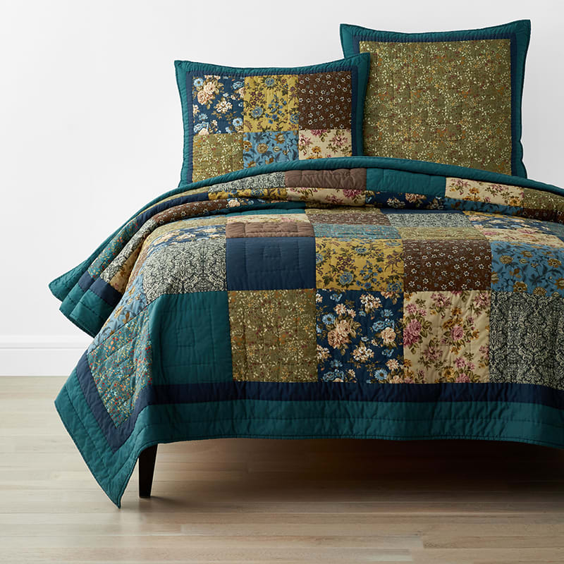 World Record Guinness Book Blur Childish the company store quilts