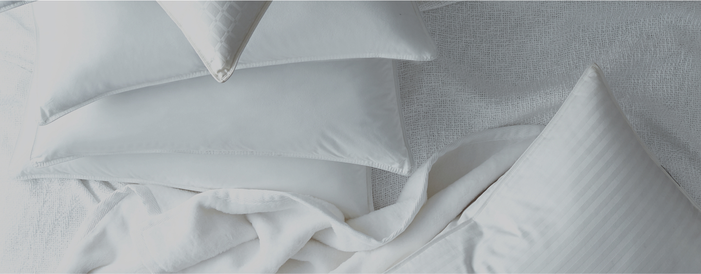 How to Clean Pillows