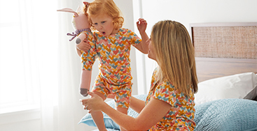 COMPANY ORGANIC COTTON™ MATCHING FAMILY PAJAMAS