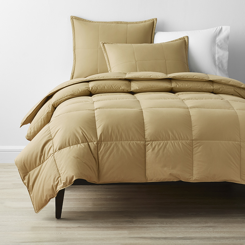THE COMPANY STORE PREMIUM LOFTAIRE™ DOWN ALTERNATIVE EXTRA WARMTH COMFORTER