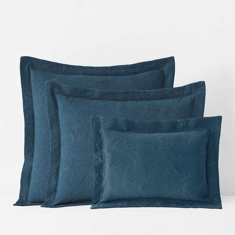 The Company Store Putnam Cotton Matelassé Pillow Cover In Blue