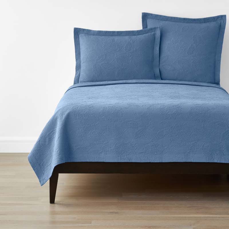 The Company Store Putnam Cotton Matelassé Coverlet In Blue