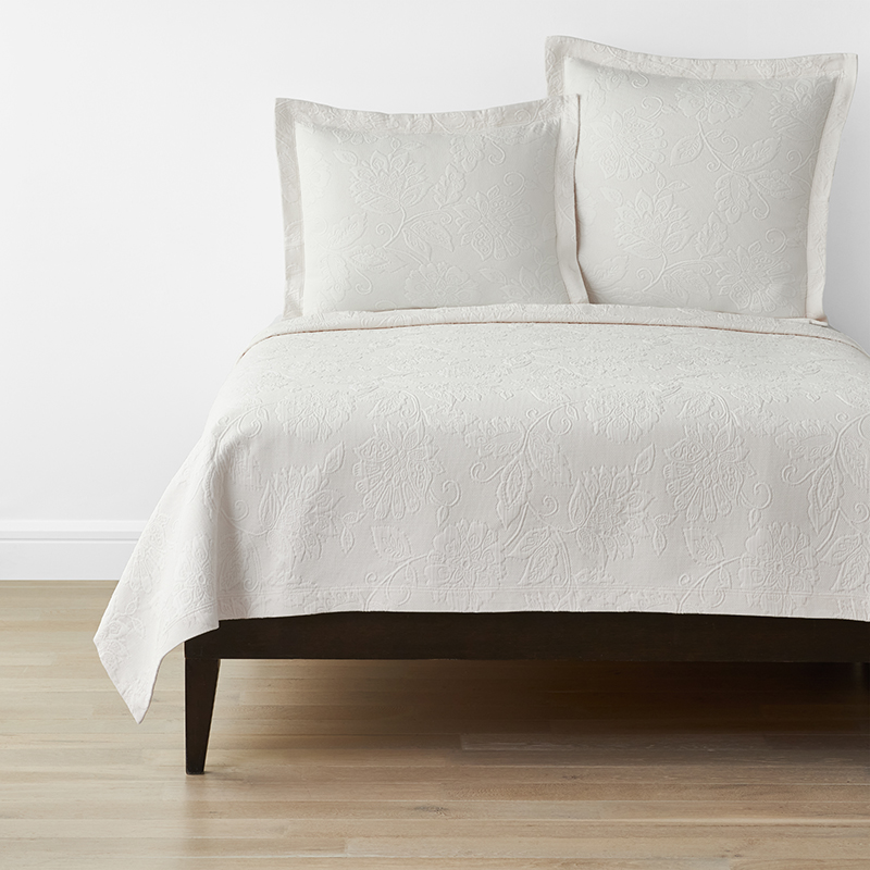 The Company Store Putnam Cotton Matelassé Coverlet In Ivory