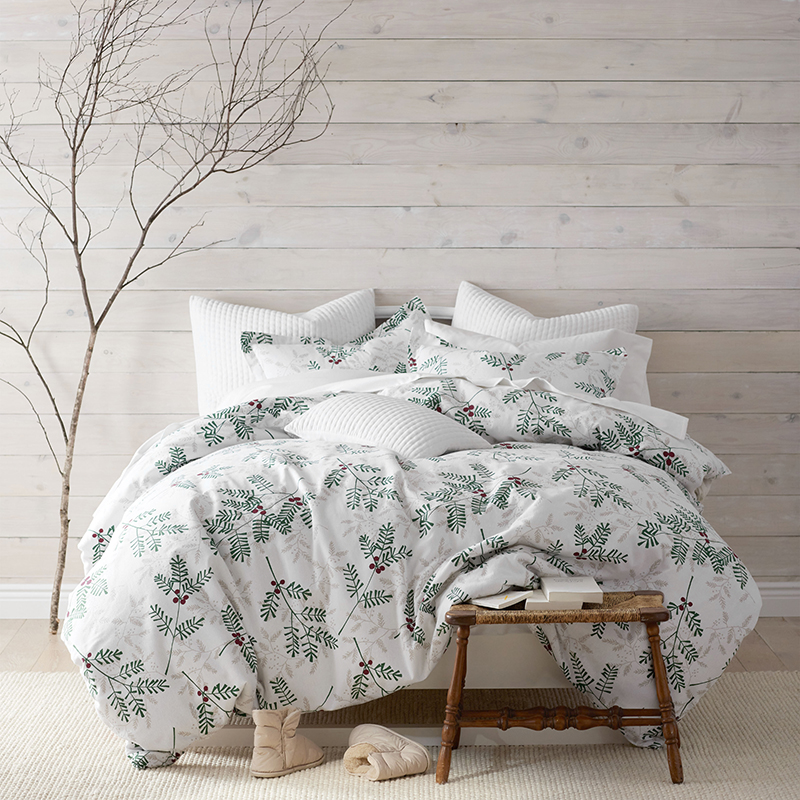 Berry Sprig Classic Ultra-Cozy Cotton Flannel Bed Sheet Set - Green Multi, Twin XL