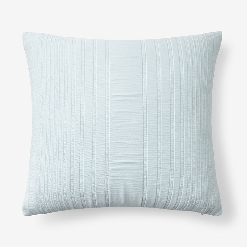 https://companystore-res.cloudinary.com/image/upload/webimages/51269j_pillowcover_matera_stripe_20_skyblue_main.jpg