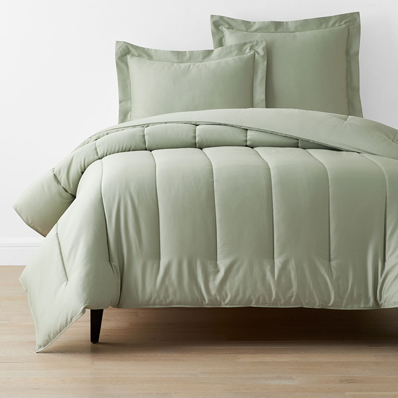 The Company Store Classic Smooth Sateen Solid Comforter In Green
