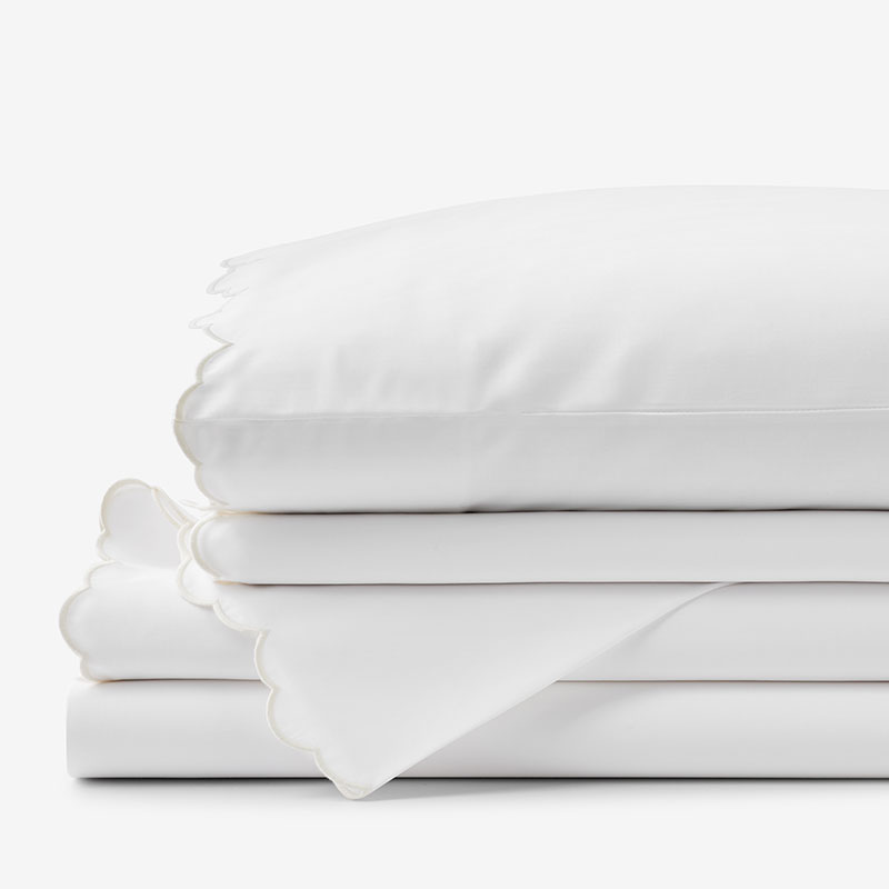 THE COMPANY STORE EMBROIDERED SCALLOP CLASSIC SMOOTH SATEEN SOLID BED SHEET SET 