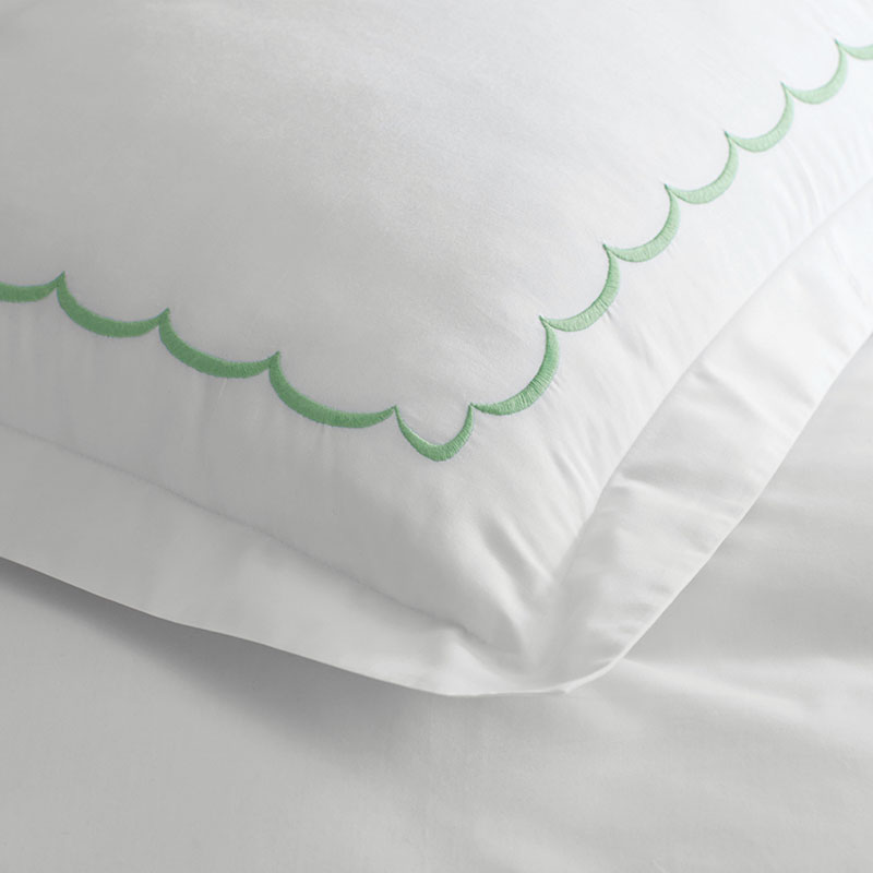 Embroidered Scallop Classic Cool Cotton Percale Pillowcase Set|61794