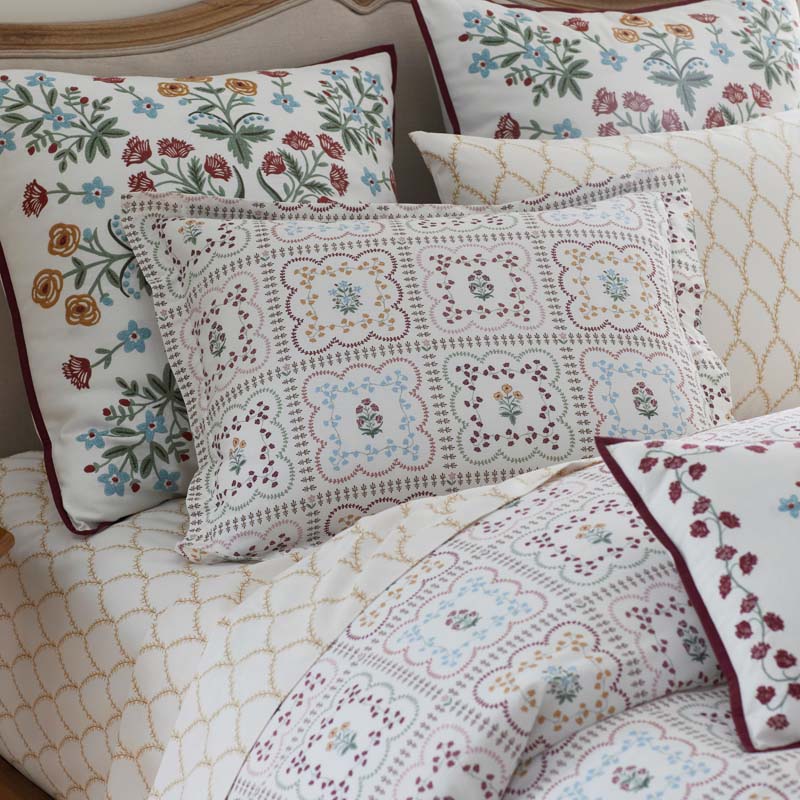 Lottie Classic Cool Cotton Percale Fitted Bed Sheet(Ivory Multi)|61835