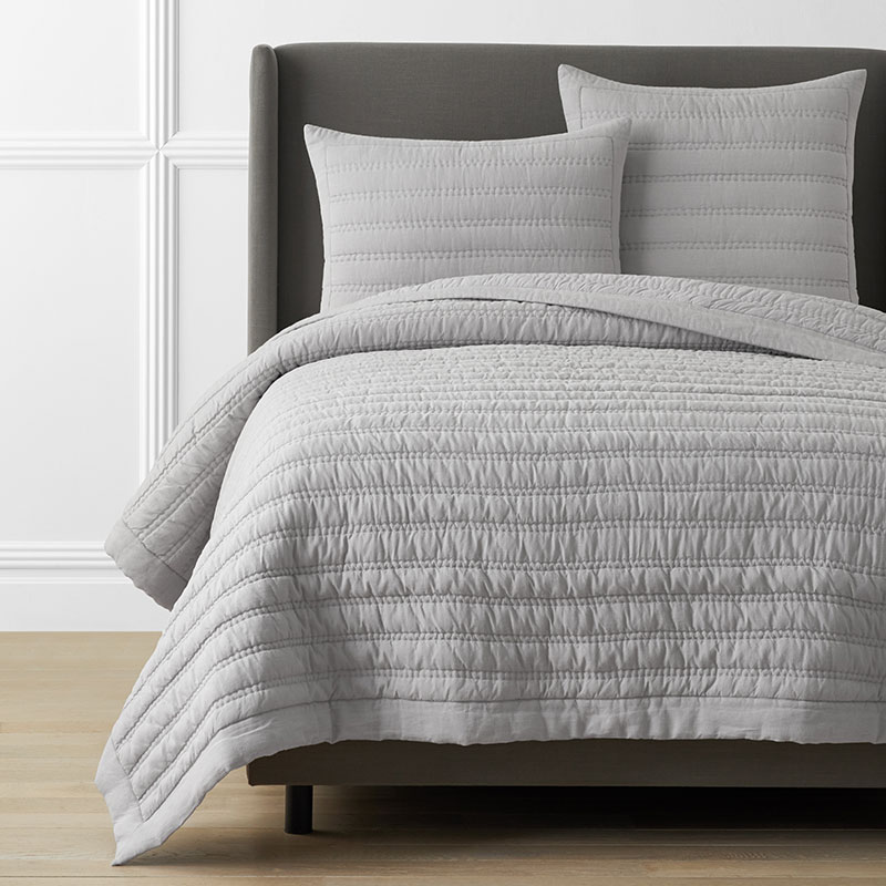 THE COMPANY STORE PREMIUM BREATHABLE WASHED LINEN SOLID QUILT