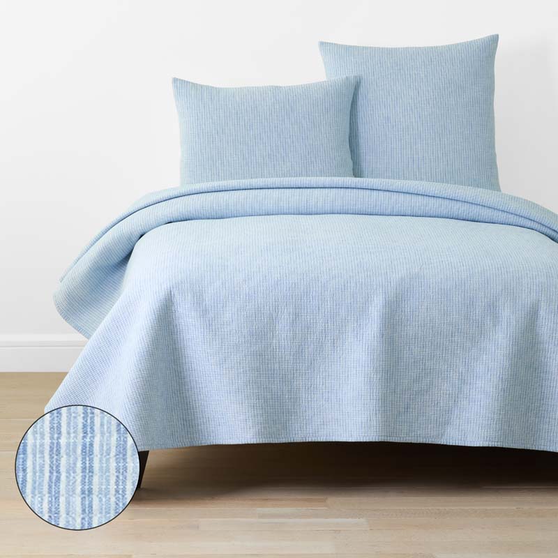 Yarn-Dyed Pencil Stripe Quilt Queen