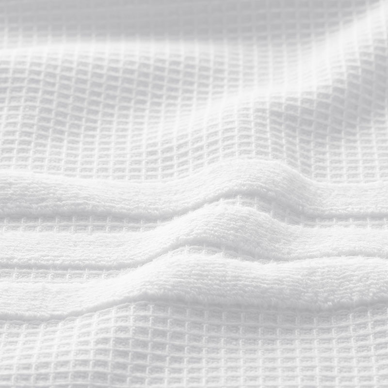 https://companystore-res.cloudinary.com/image/upload/webimages/59070_towel_waffle_e21_white_closeup.jpg