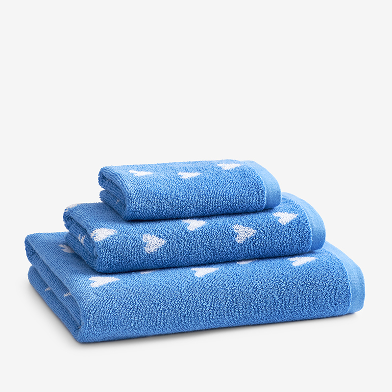 Star Print Cotton Kids' Bath Towel | The Company Store