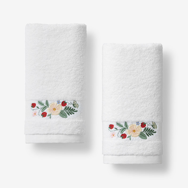 THE COMPANY STORE STRAWBERRY FIELDS EMBROIDERED GUEST TOWELS, SET OF 2