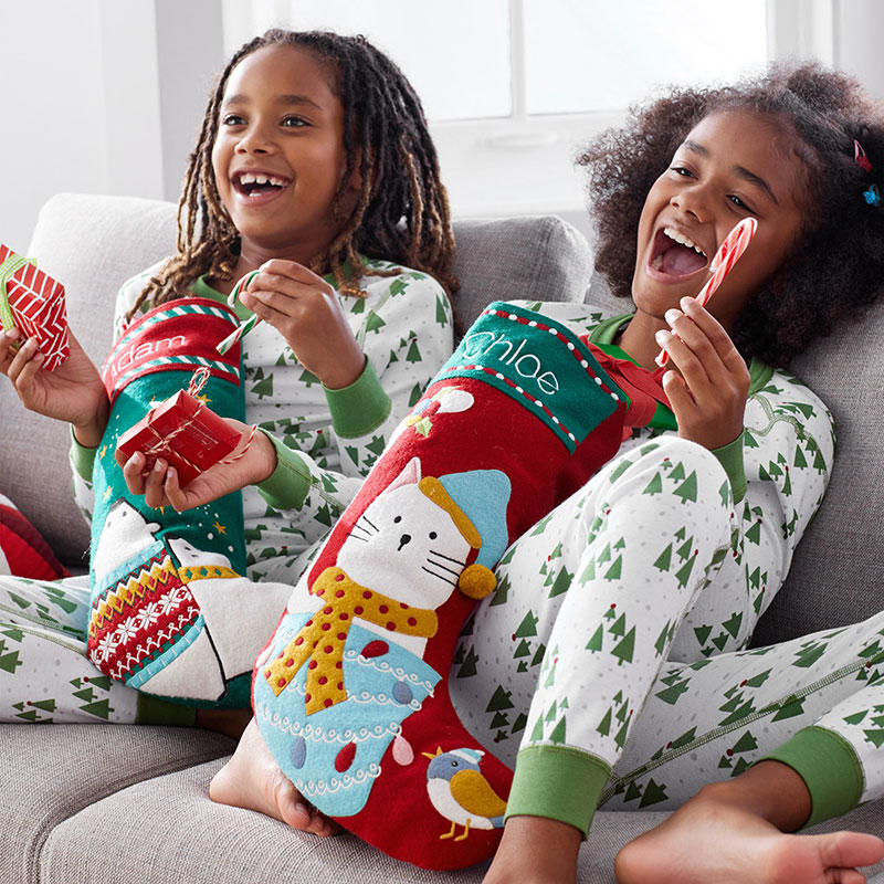 Matching Family Pajamas, Kids’ Pajama Set - Holly Trees, 8