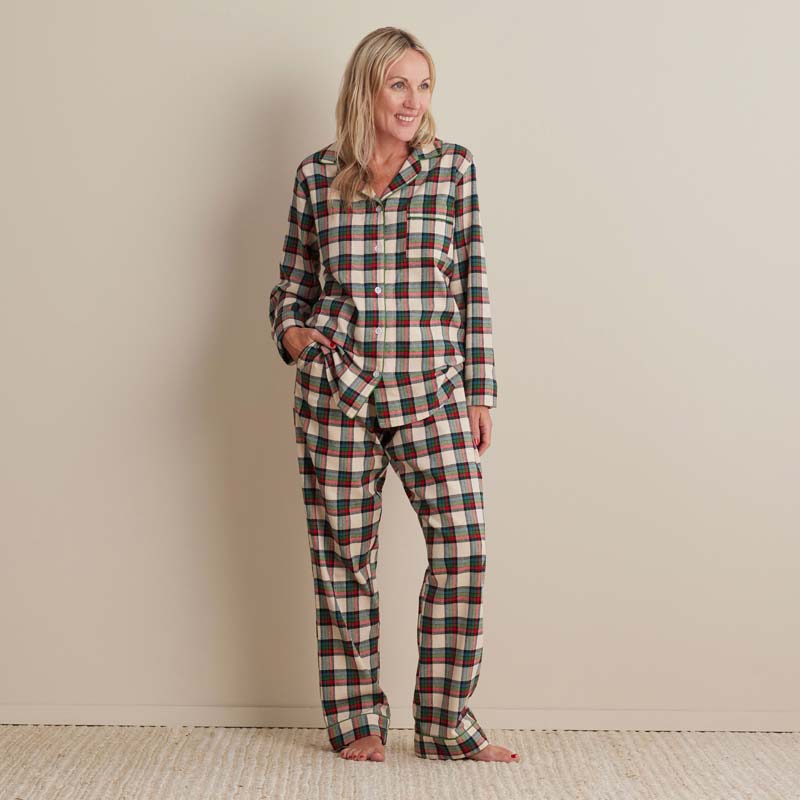 The Company Store Family Flannel Women's Button-down Pajama Set In Neutral