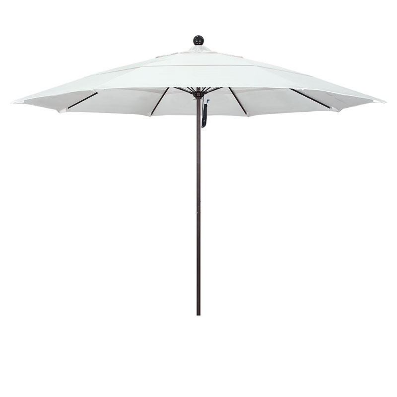 Commercial-Grade Umbrella with Manual Lift | The Company Store