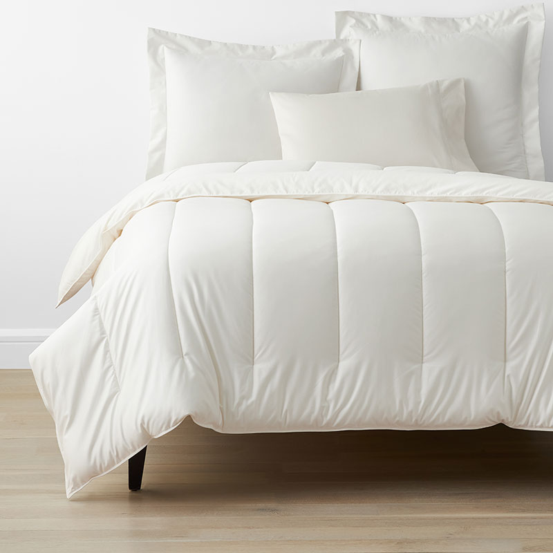 THE COMPANY STORE CLASSIC SMOOTH WRINKLE-FREE SATEEN COMFORTER