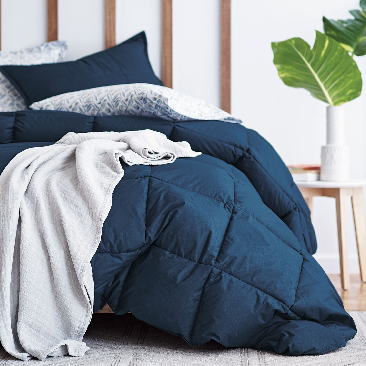 Premium LoftAIRE™ Down Alternative Extra Warmth Comforter - Navy Blue, Full