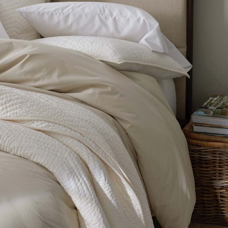 https://companystore-res.cloudinary.com/image/upload/webimages/dq39_400supima_oatmeal_lifestyle3_r2