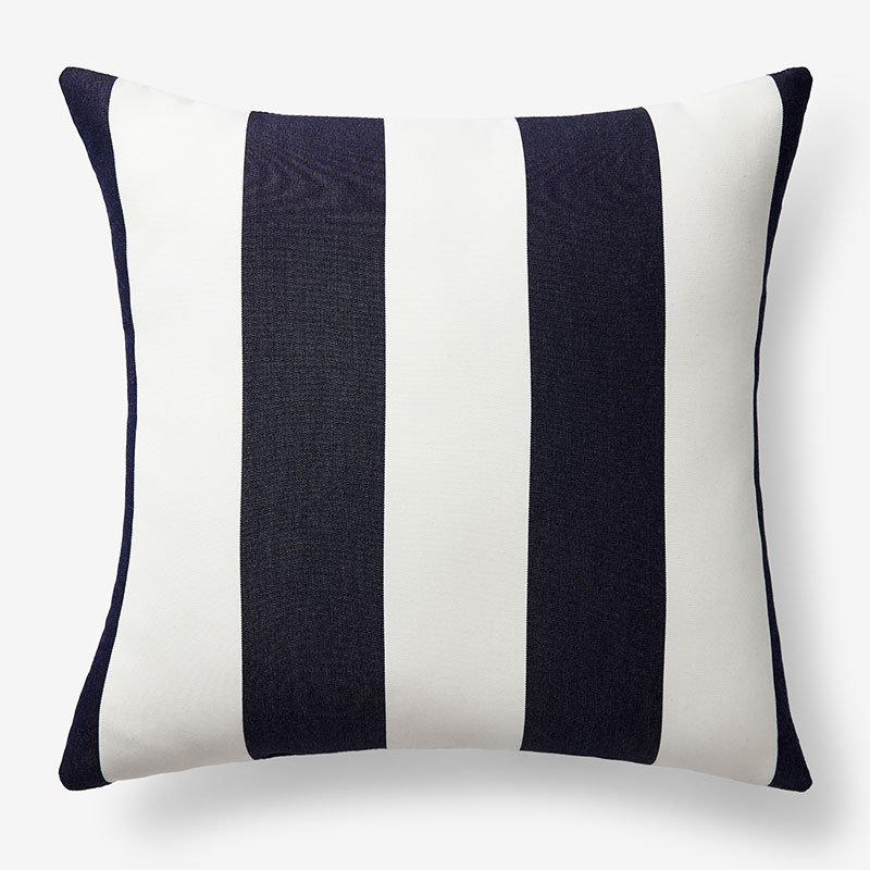 The Company Store Indoor/outdoor Toss Pillow In Blue/white