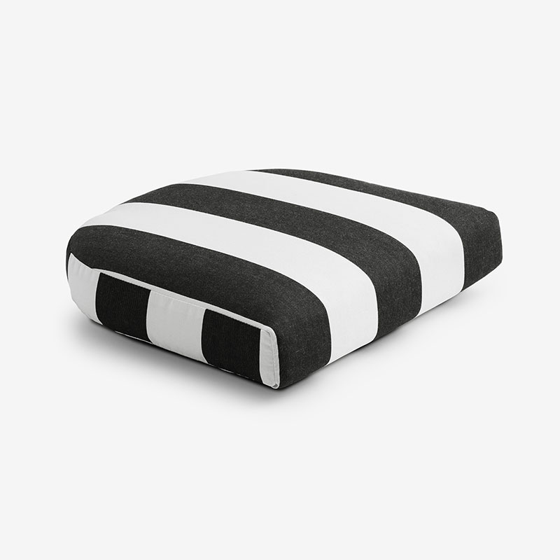 The Company Store Contour Chair Cushion In Black/white